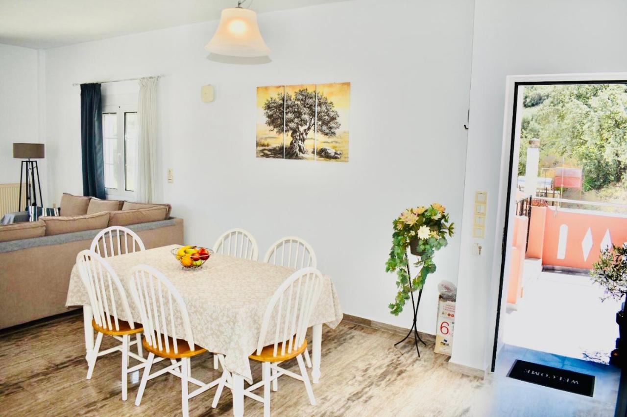 Cozy Renovated Apartment "Filoxenia" Káto Darátsos Eksteriør bilde