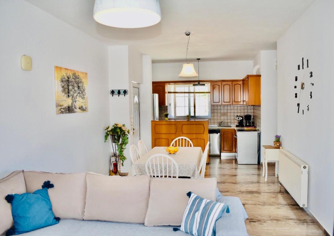 Cozy Renovated Apartment "Filoxenia" Káto Darátsos Eksteriør bilde