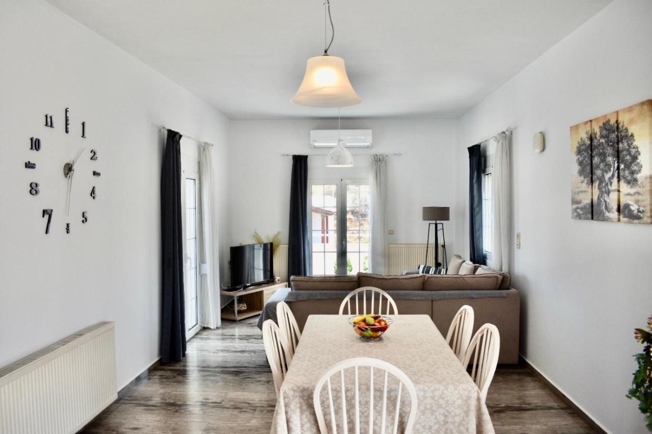 Cozy Renovated Apartment "Filoxenia" Káto Darátsos Eksteriør bilde